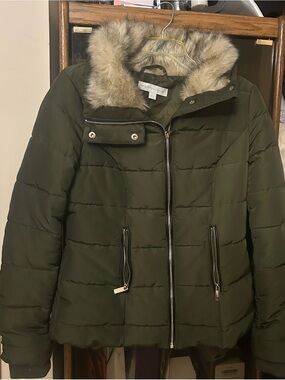 New York & Company Olive Green Puffer Jacket with Faux Fur Hood Trim